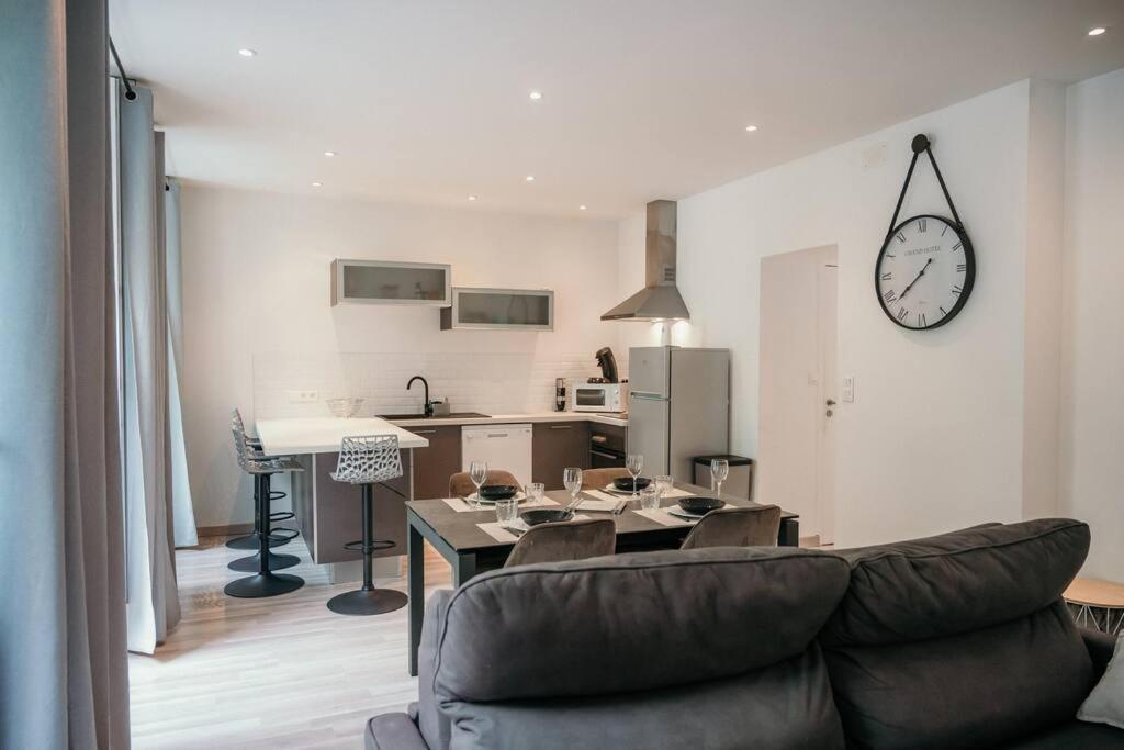L'Alsace - Tout Confort Charleville-Mezieres Exterior photo